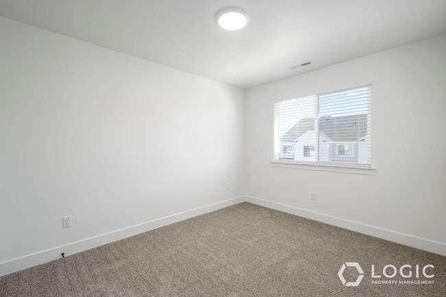 Building Photo - Brand New Townhome in Lehi Utah!