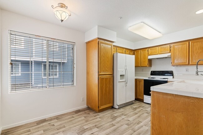 Building Photo - Portside Village Life on Benicia Marina