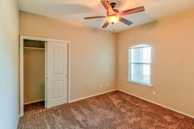 Building Photo - 7217 Red Man Dr