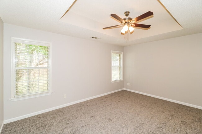 Building Photo - 10094 Cameron Ridge TR