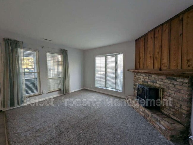 Building Photo - 5138 Woodmark Dr