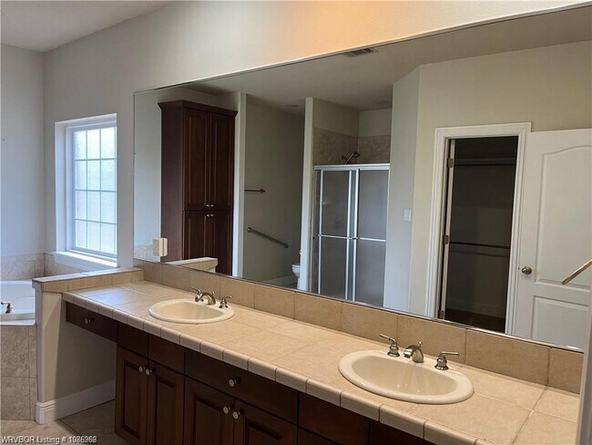 Building Photo - 10708 Old Harbor Rd