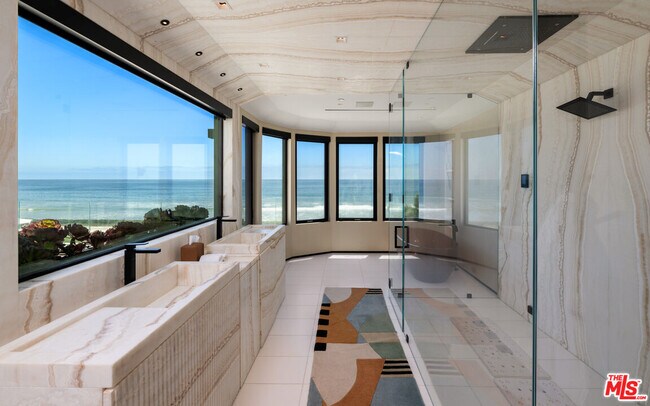 Building Photo - 31100 Broad Beach Rd