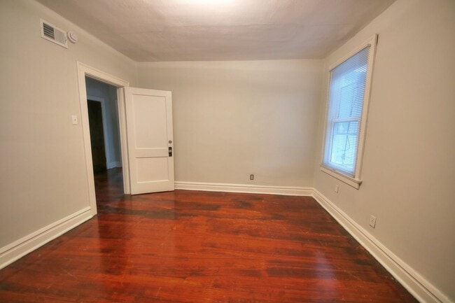 Building Photo - 4415-4423 S. Kingshighway Blvd.