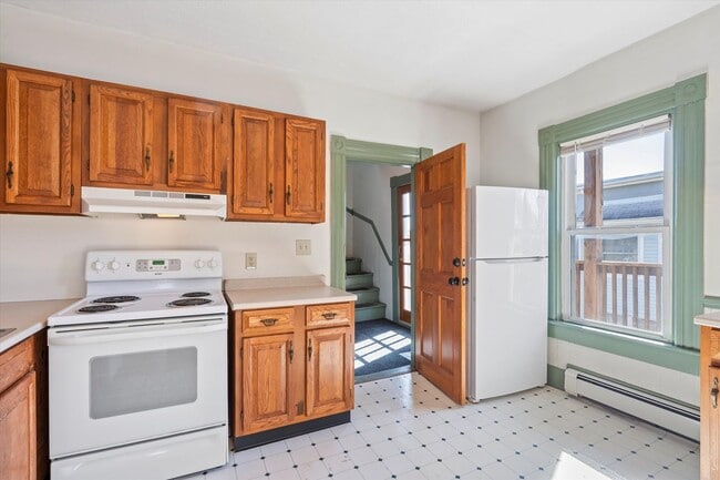 Building Photo - 74 Dartmouth St