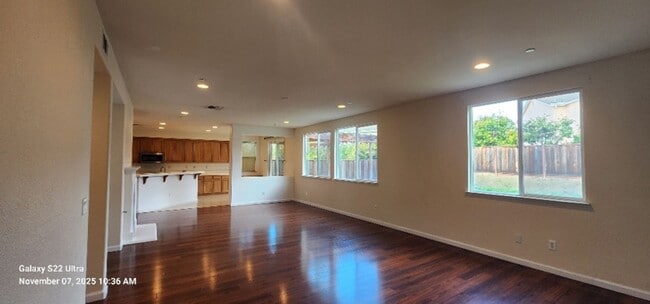 Building Photo - Welcome to American Canyon!! Beautiful Lar...