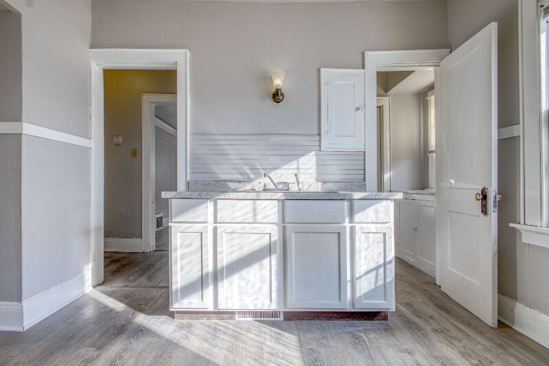 Building Photo - 2523 N 49th St