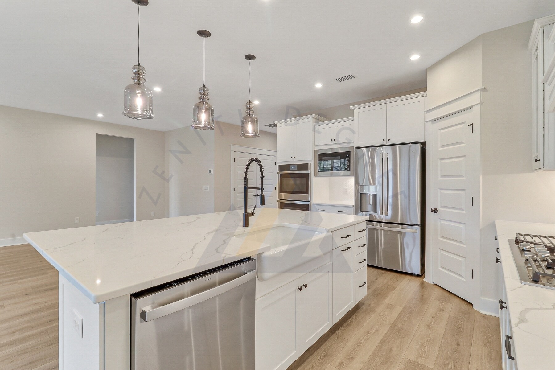 Building Photo - 70 Estuary Dr