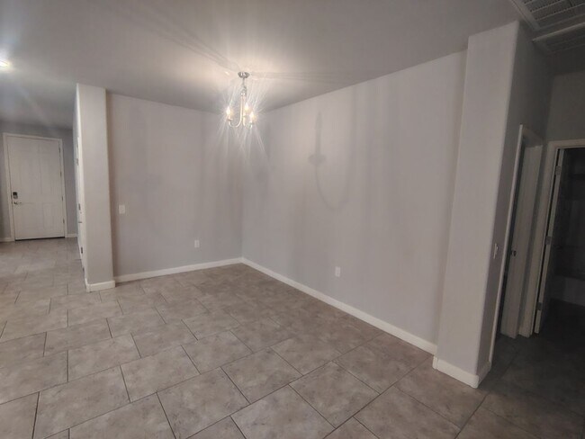 Building Photo - 10075 N Sand Sage Trail