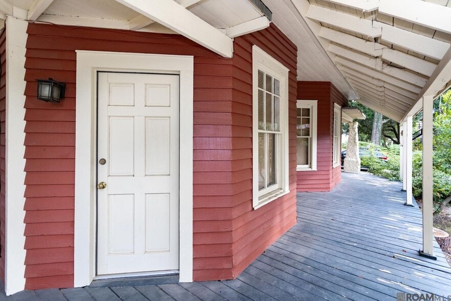 Building Photo - 759 Spanish Town Rd