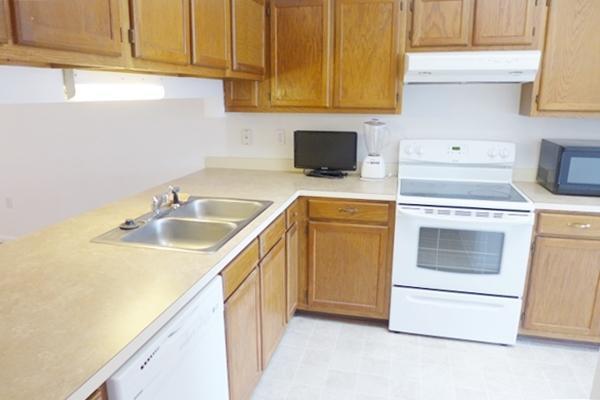 Kitchen with Skylight - 2 Viking Dr NW
