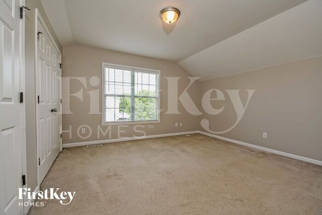 Building Photo - 455 Mallard View Ln