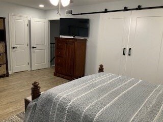 Building Photo - 840 Threadneedle St