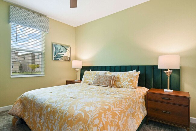 Building Photo - 2873 Bookmark Dr