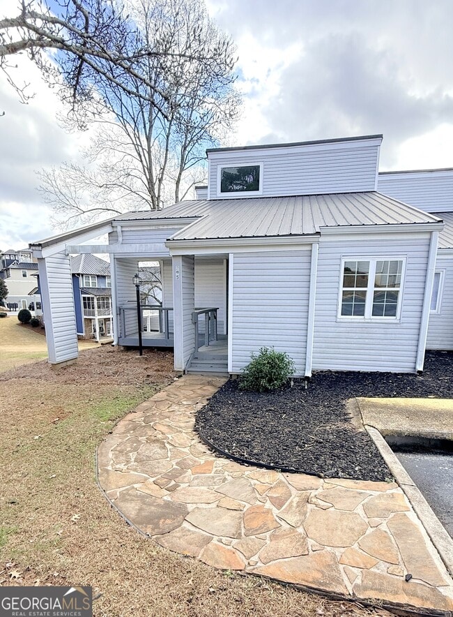 Building Photo - 295 Clearview Ct