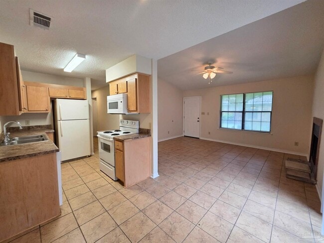 Building Photo - 1440 N 61st Ave