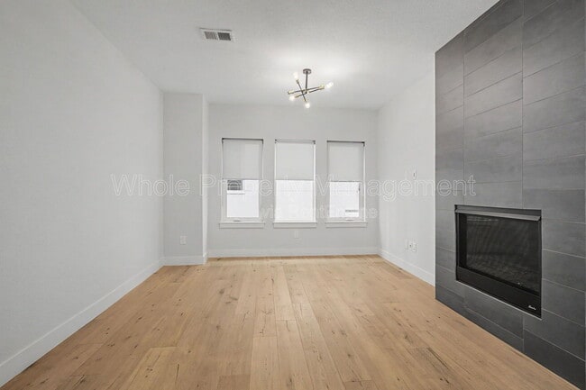 Building Photo - 4525 Tennyson St