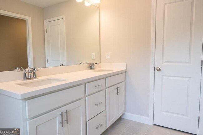 Building Photo - 3359 Verdi Ln