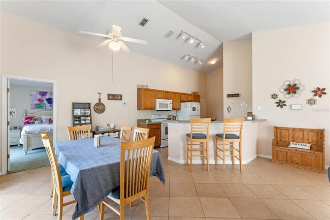 Building Photo - 233 Reserve Dr