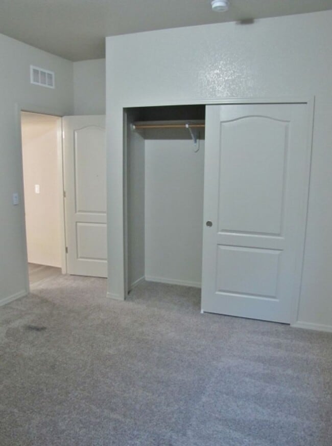 Building Photo - 4BR/2BA/2CG 2102 sq.ft. rental in Cimmaron Estates in Sierra Vista, AZ
