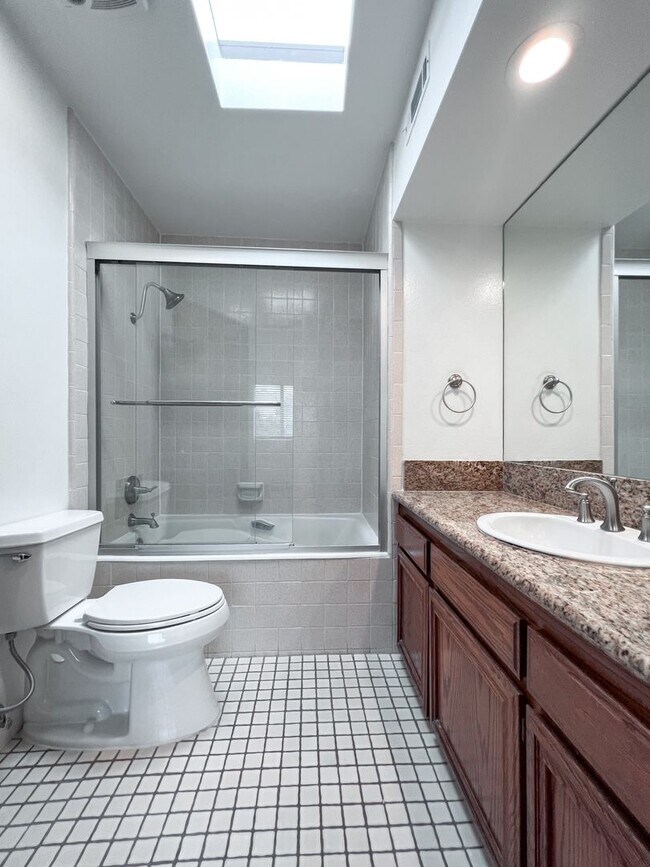 Building Photo - Spacious, Two-Story Townhouse In Prime San...