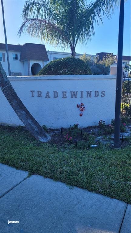 Building Photo - 349 S McMullen Booth Rd