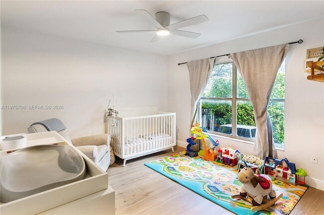 Building Photo - 16550 SW 77th Ct