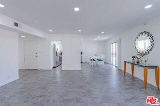 Building Photo - 1017 S Bedford St