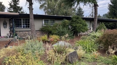 Building Photo - 12377 SE 122nd Ave