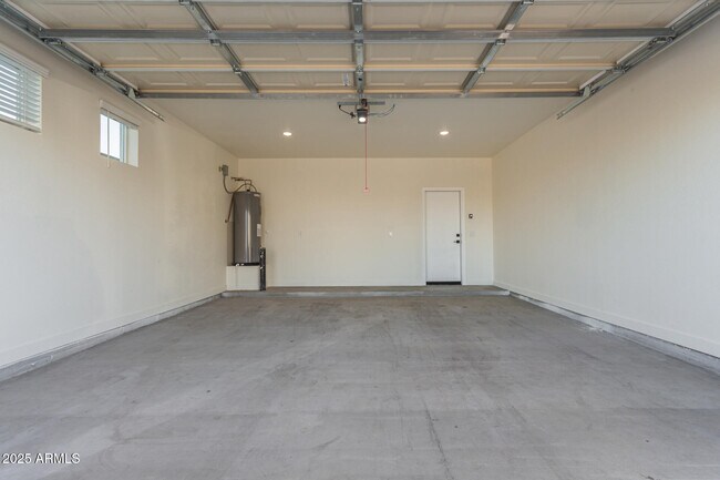 Building Photo - 133 W Latona Rd