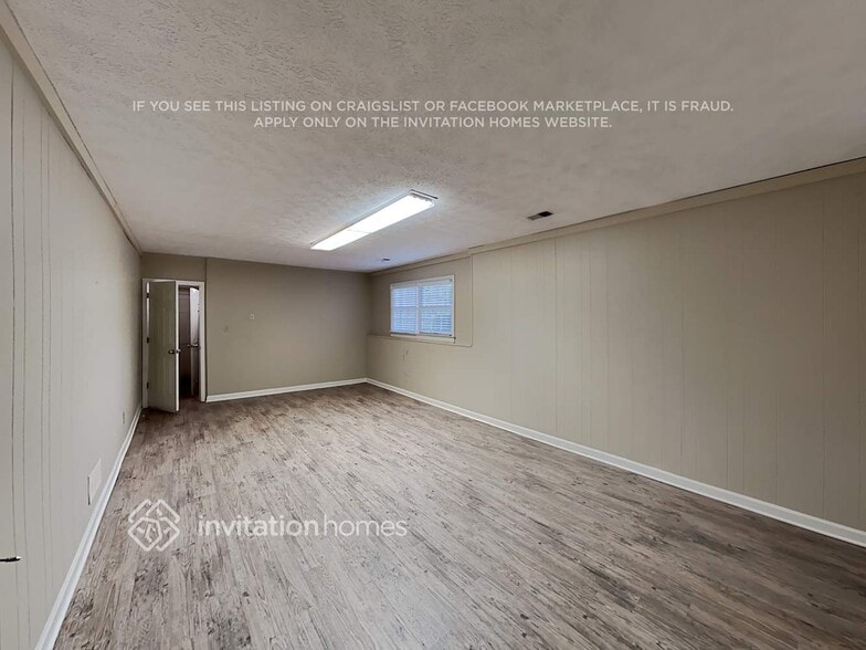 Building Photo - 3541 Ridge View Ct NE