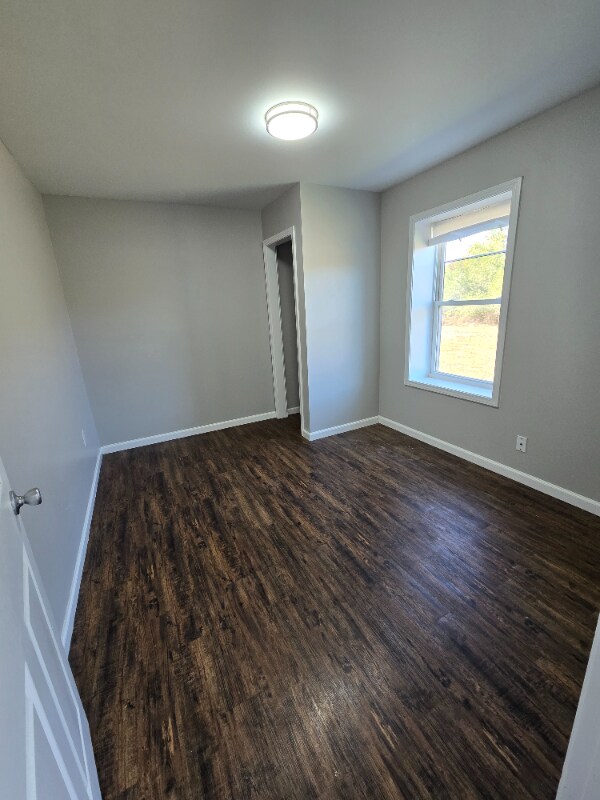 Building Photo - 215 N Harrisburg Ave