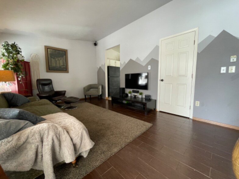 Building Photo - 8641 Apache Plume Dr