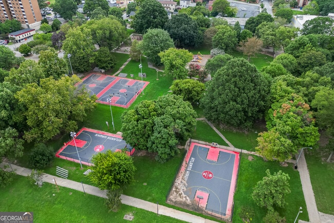 Building Photo - 33 Finch Trail NE