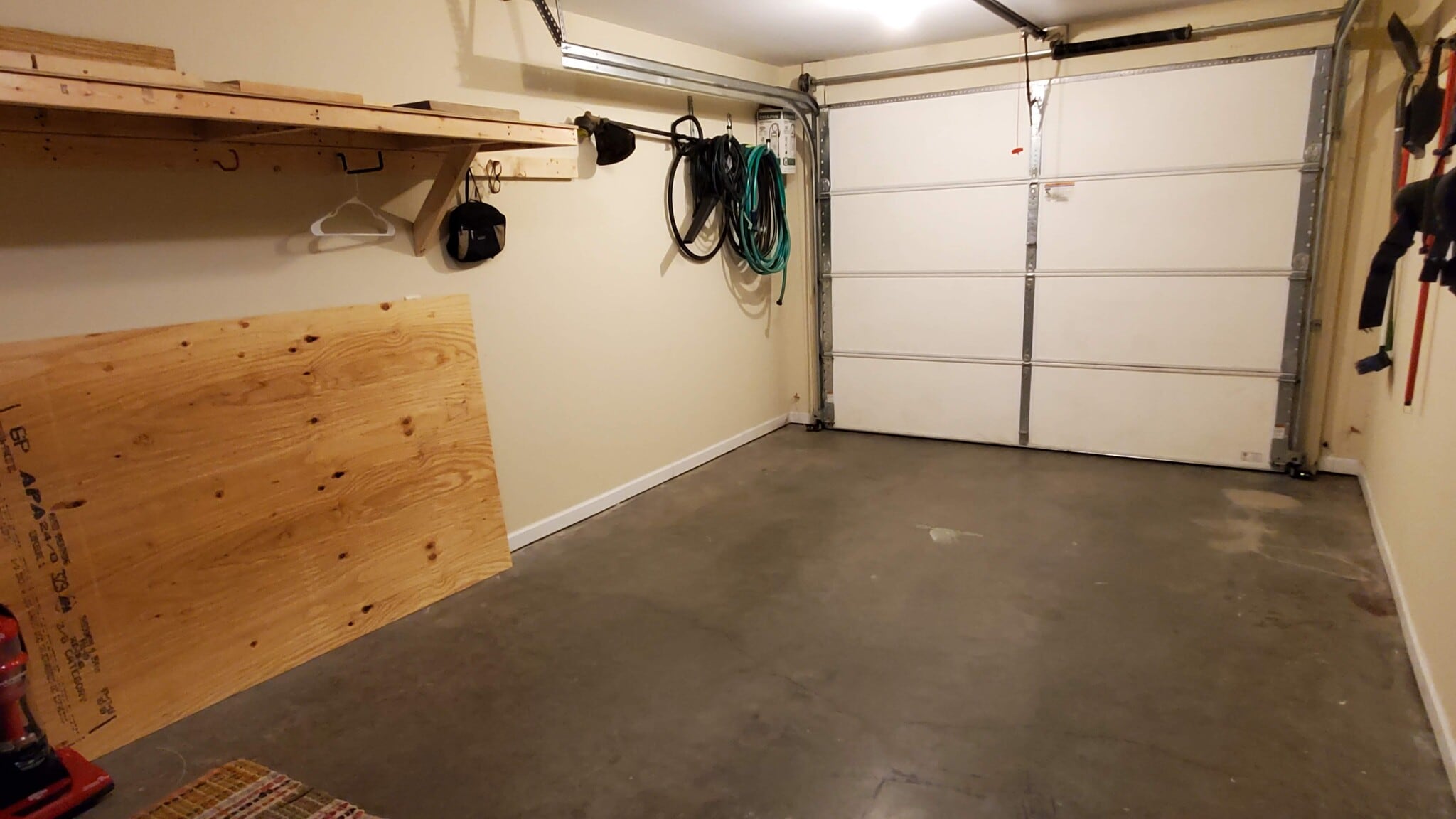 Garage - 304 W 18th St