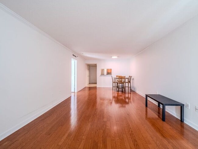 Building Photo - 2870 Pharr Ct S Northwest