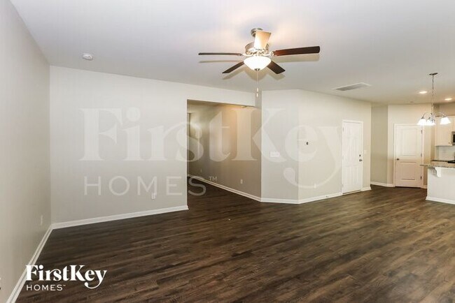 Building Photo - 9514 Hamel St