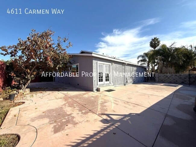 Building Photo - 4611 Carmen Way