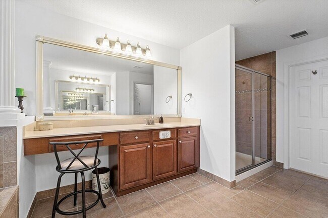 Building Photo - 3441 Oakmont Estates Blvd