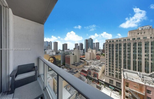 Building Photo - 151 SE 1st St