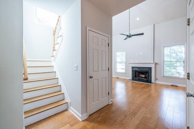 Building Photo - 1759 Regency Park Walk