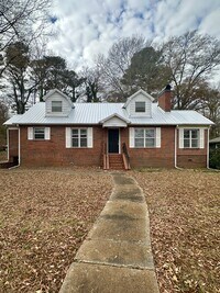 Building Photo - 637 Blanton Ln