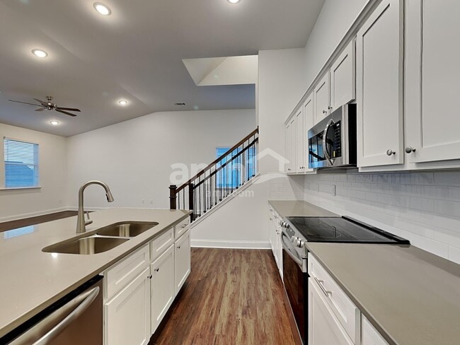 Building Photo - 4846 Pebble Bridge Wy