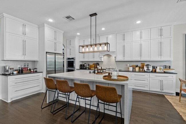 Building Photo - 2518 Southgate Blvd