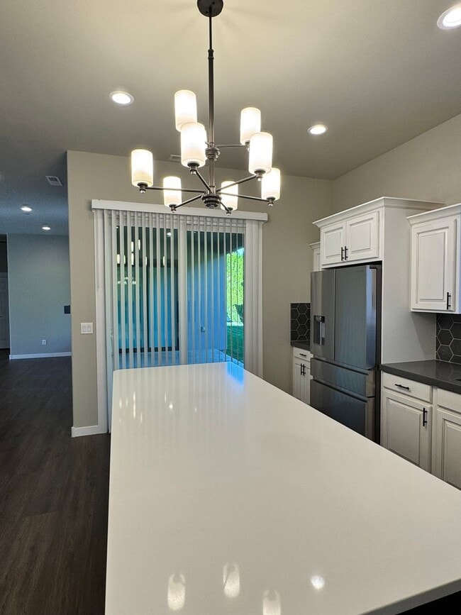 Building Photo - Occupied, do not disturb tenants.  West Valley 3 bedroom 3 Car Garage Custom Built