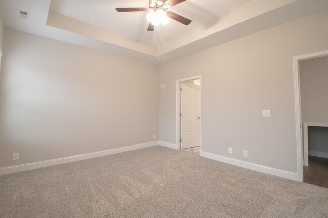 Building Photo - 2114 Ireland Wy