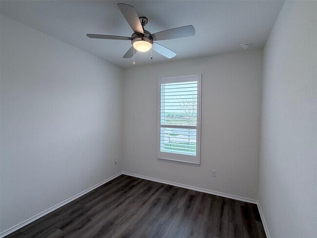 Building Photo - 12901 Staywell Wy