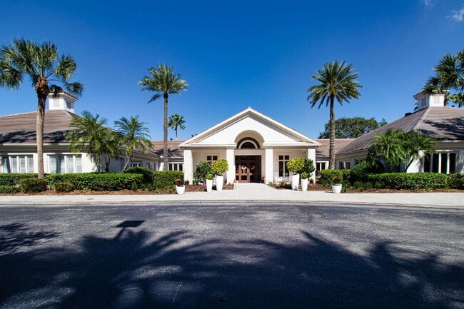 Building Photo - 4940 Tobermory Way