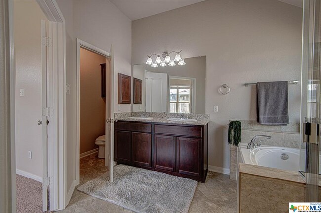 Building Photo - 3410 Greyfriar Dr