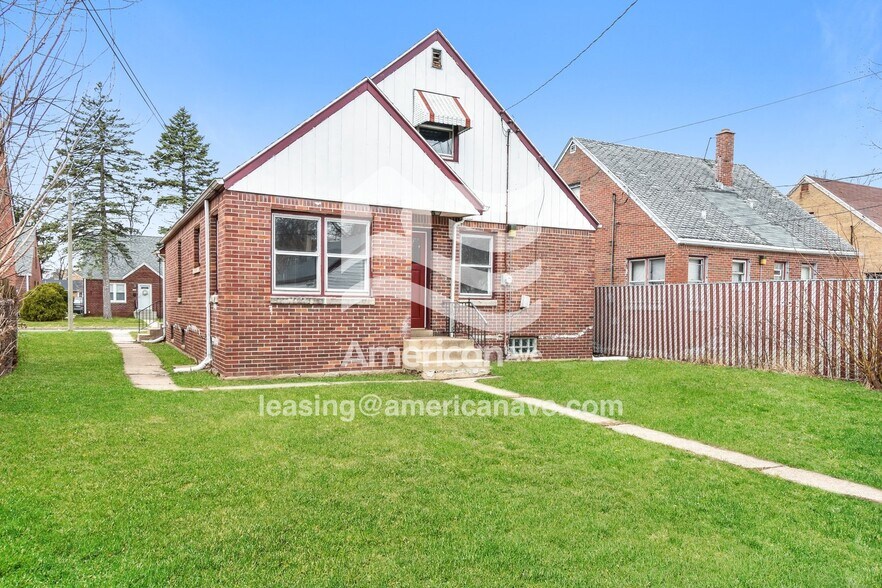 Building Photo - 4320 N 49th St